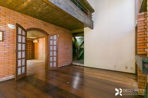 Image 7 - 210755