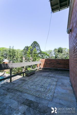 Image 33 - 210755