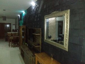 Image 7 - 210785