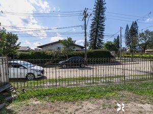 Image 5 - 210812