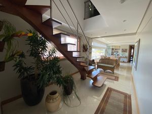 Image 15 - 210859