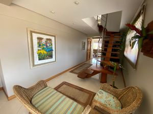 Image 19 - 210859