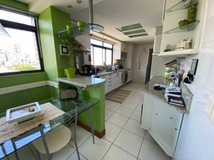 Image 21 - 210859