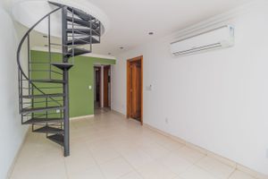 Image 17 - 210864