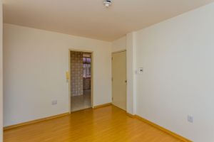Image 3 - 210941
