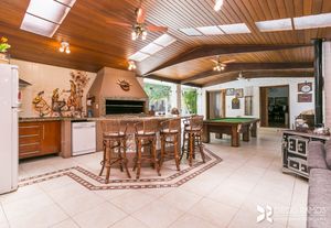 Image 35 - 211141
