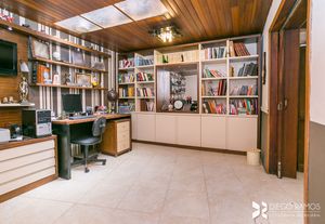 Image 38 - 211141