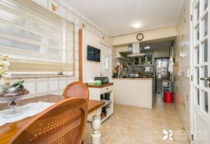 Image 40 - 211141