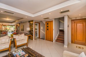 Image 17 - 211188