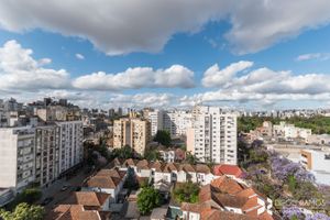 Image 4 - 211204