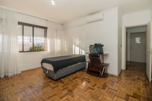 Image 13 - 211241