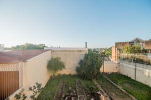 Image 19 - 211241