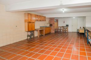 Image 47 - 211241