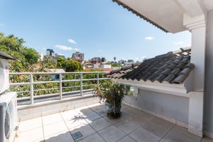 Image 25 - 211270