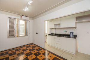 Image 10 - 211274