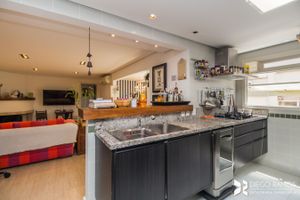 Image 24 - 211291