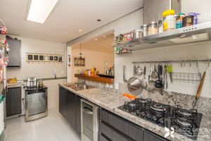 Image 25 - 211291