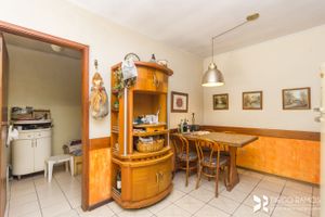 Image 39 - 211364