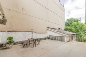 Image 39 - 211365