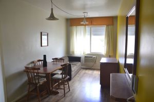 Image 3 - 211453