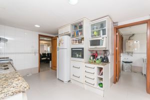Image 32 - 211482
