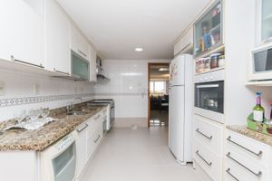 Image 33 - 211482
