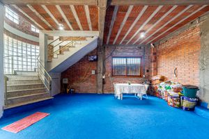 Image 24 - 211539