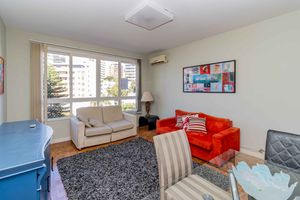 Image 3 - 211591