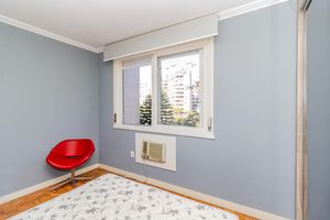 Image 19 - 211591