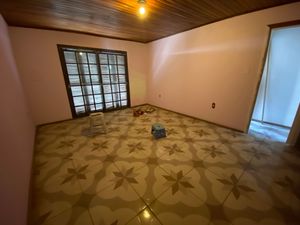 Image 8 - 211596