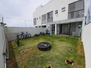 Image 10 - 211623