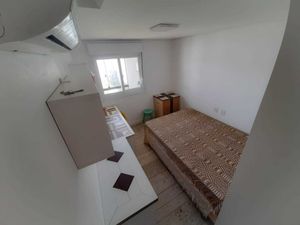 Image 11 - 211623