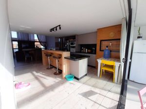 Image 18 - 211623