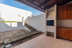 Image 18 - 211626