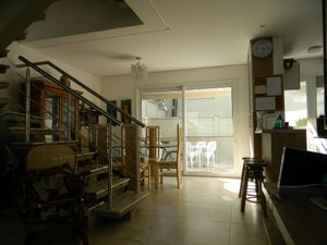 Image 15 - 211667