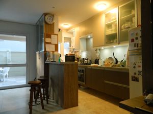 Image 4 - 211667