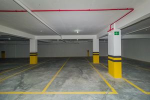 Image 18 - 211685