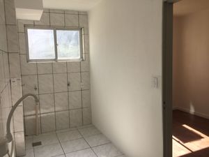 Image 2 - 211749
