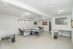 Image 13 - 211784
