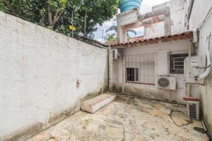 Image 20 - 211784
