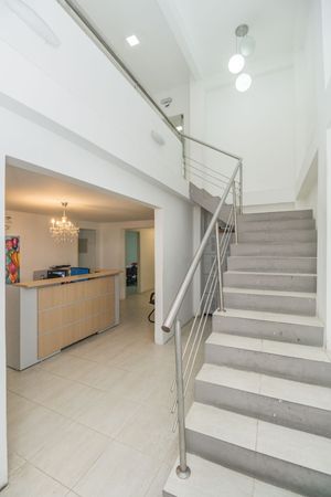 Image 35 - 211784