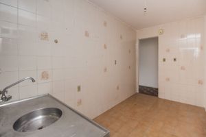 Image 15 - 211789
