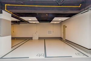 Image 34 - 211827