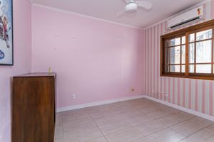 Image 18 - 211910