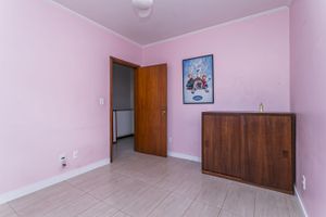 Image 21 - 211910