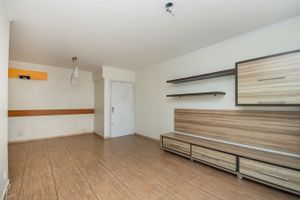 Image 3 - 211960