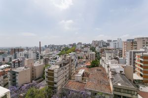 Image 18 - 211988