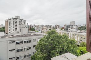 Image 70 - 212072