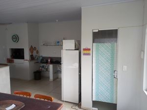 Image 31 - 212084