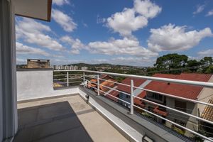 Image 30 - 212095